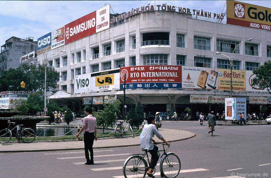 Sài Gòn năm 1991 qua 135 bức ảnh của Hans-Peter Grumpe