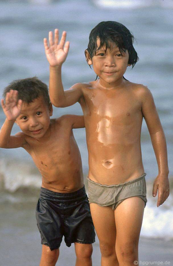 Trung Quốc Beach: Trẻ em