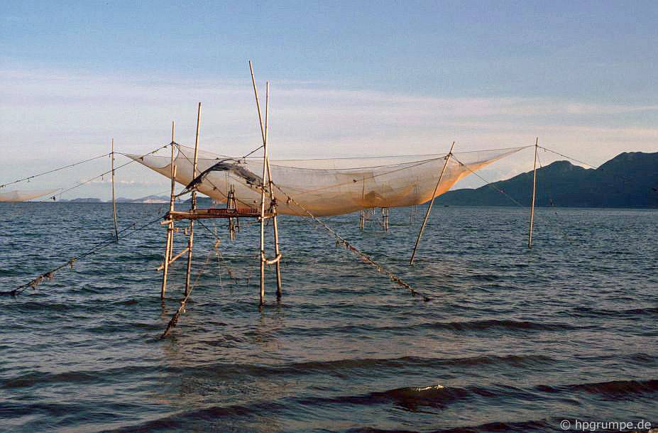 Qui Nhơn: lưới đánh cá