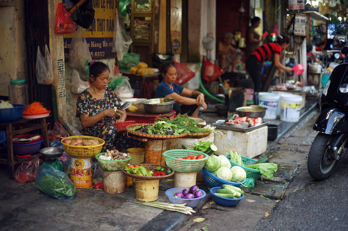 Khám phá hệ thống ma thuật, tín ngưỡng ở chợ Việt