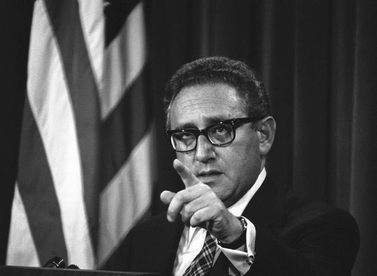 Henry Kissinger và thương vụ đổi chác Hoàng Sa với Trung Quốc