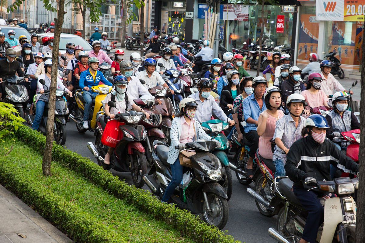 Thói quen tàn phá môi trường trong nếp sinh hoạt của người Việt