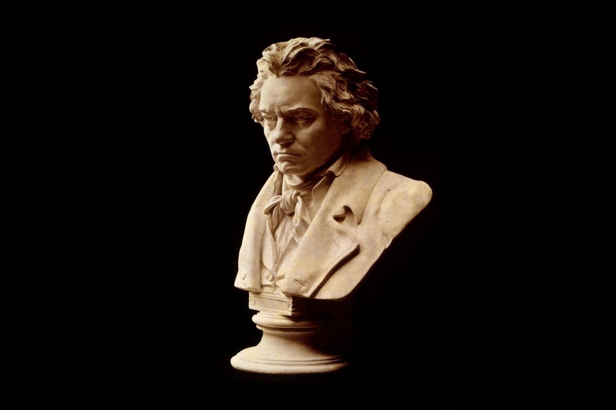 Giao hưởng số 8 – một bức chân dung tự họa của Beethoven