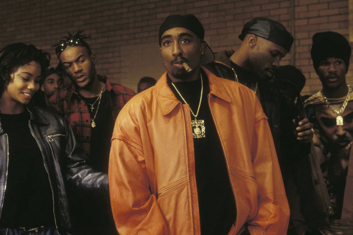 Cuộc đời vĩ đại và hồi kết bi kịch của ông hoàng nhạc rap Tupac Shakur