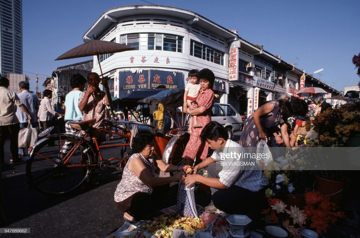 Khám phá cuộc sống muôn màu ở Malaysia năm 1985