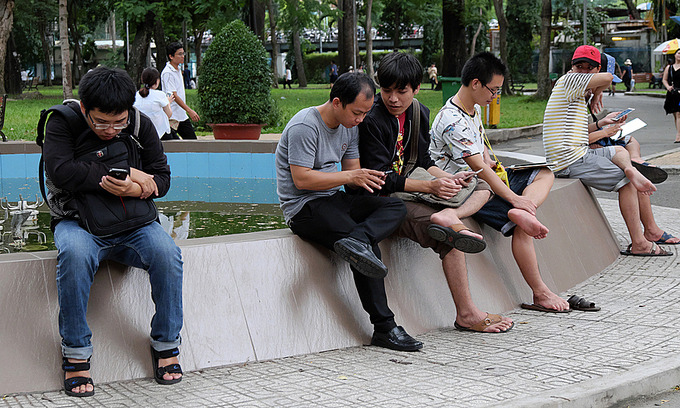 Văn hóa ‘lên mạng’ của người Việt: Một thực trạng buồn thảm