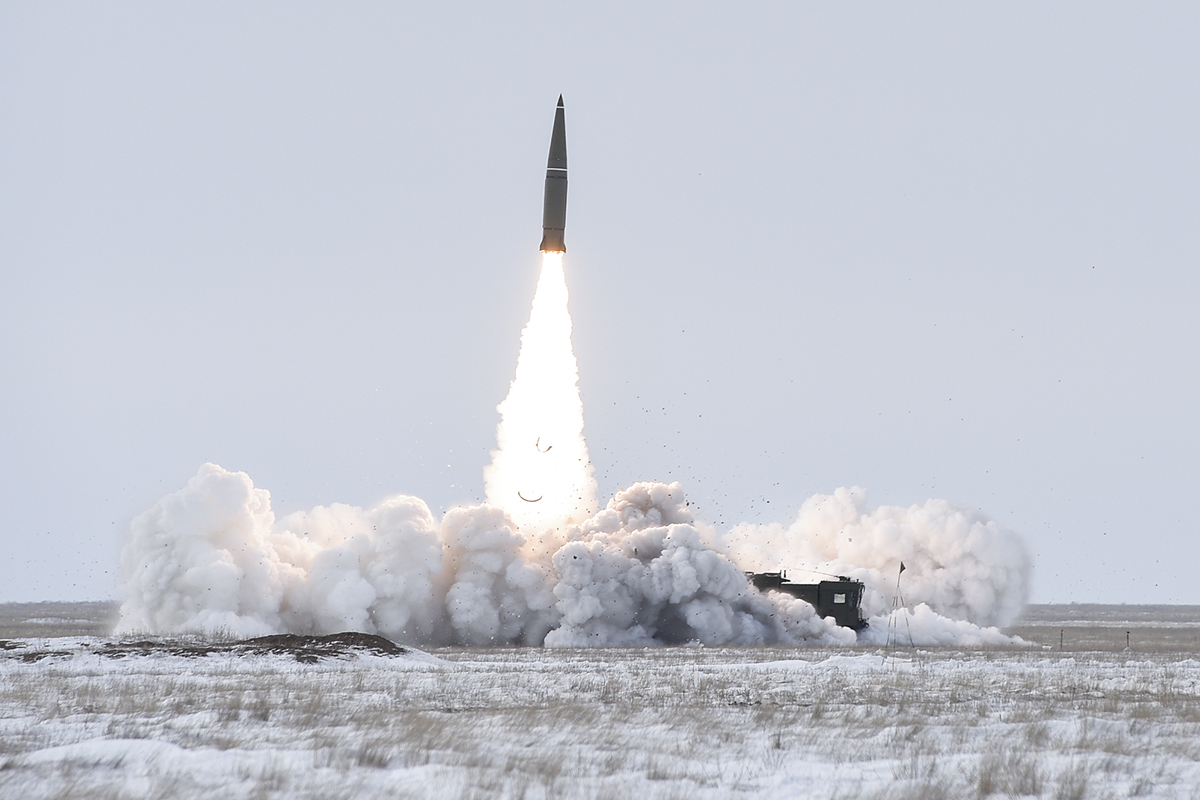 Những loại tên lửa Nga sử dụng để tần công phủ đầu Ukraina