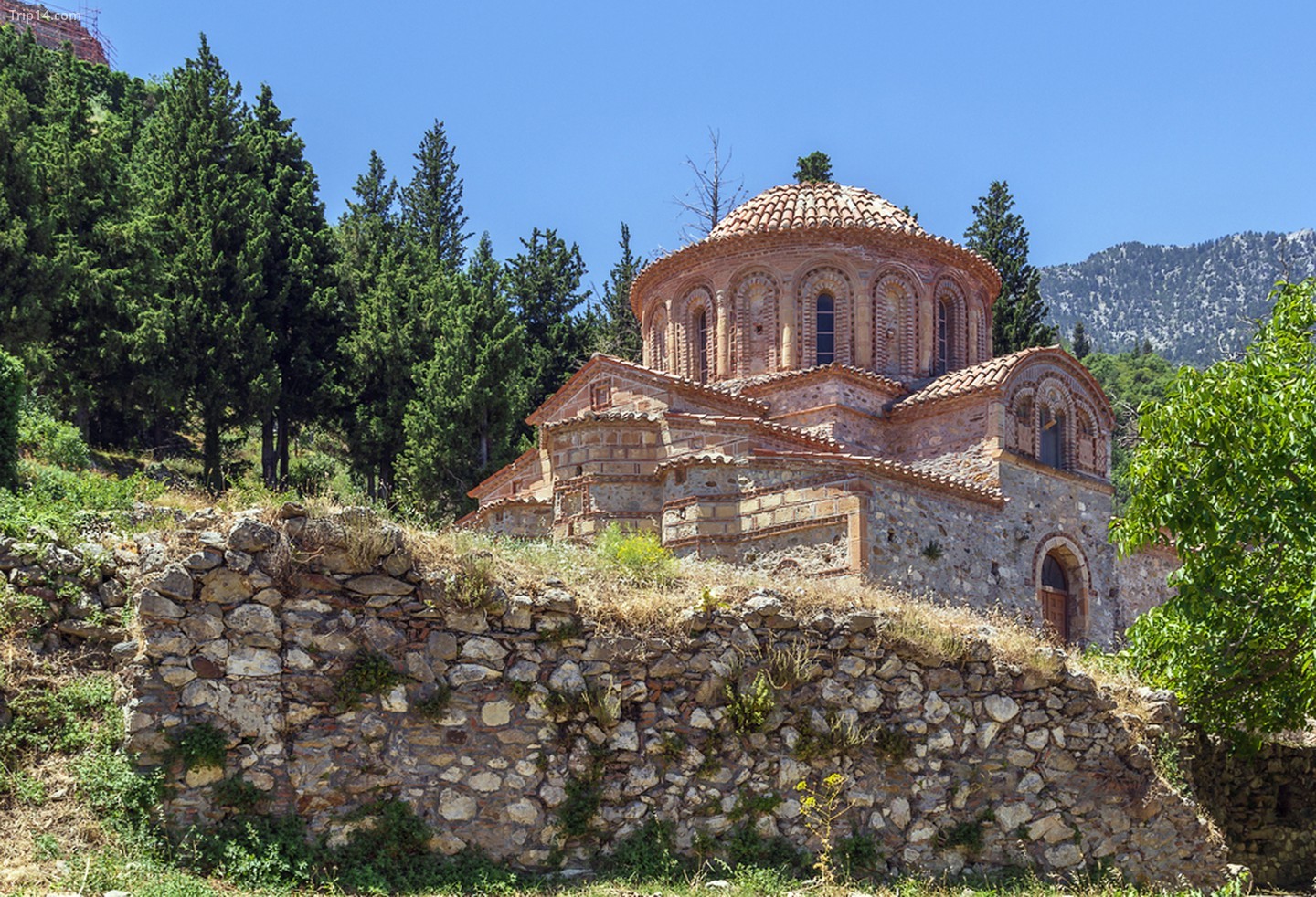 Nhà thờ Agioi Theodoroi ở Mystras Peloponnese, Hy Lạp