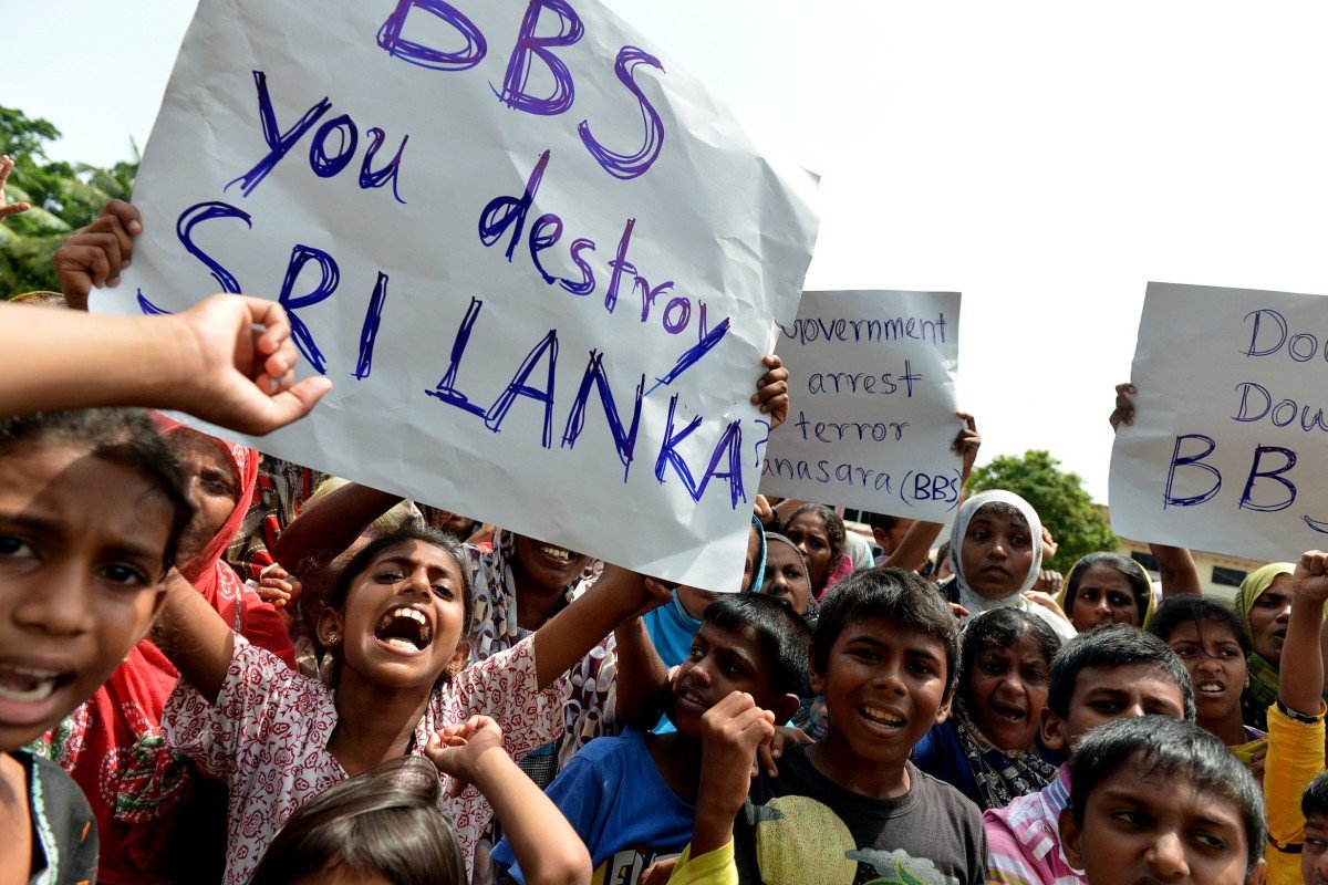Chính xác thì điều gì đã đầy Sri Lanka vào tình cảnh vỡ nợ?