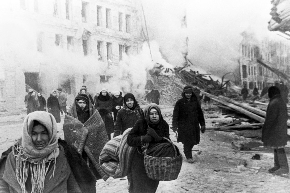 Thành phố Leningrad từng chống dịch thế nào khi bị bao vây?