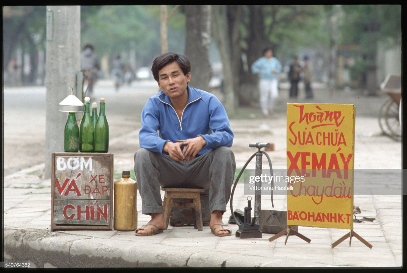 Vietnam 1991 Vittoriano Rastelli (done)
