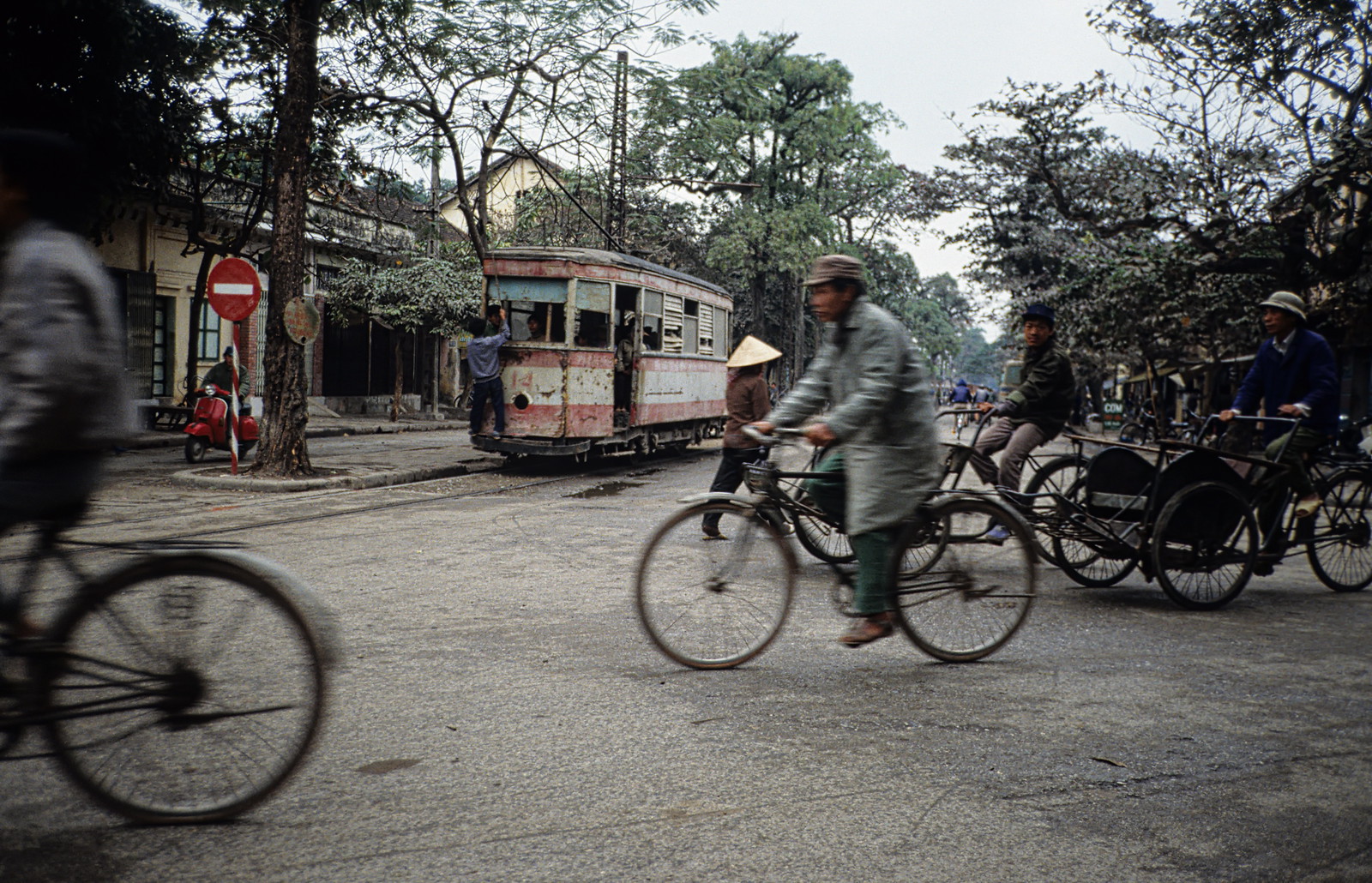 44 bức ảnh ảnh không thể không xem về Việt Nam năm 1989