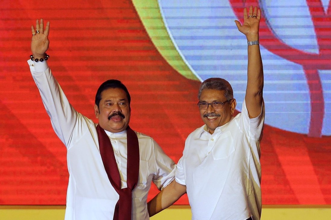 Gia tộc Rajapaksa đã đẩy Sri Lanka đến bờ vực hỗn loạn như thế nào?