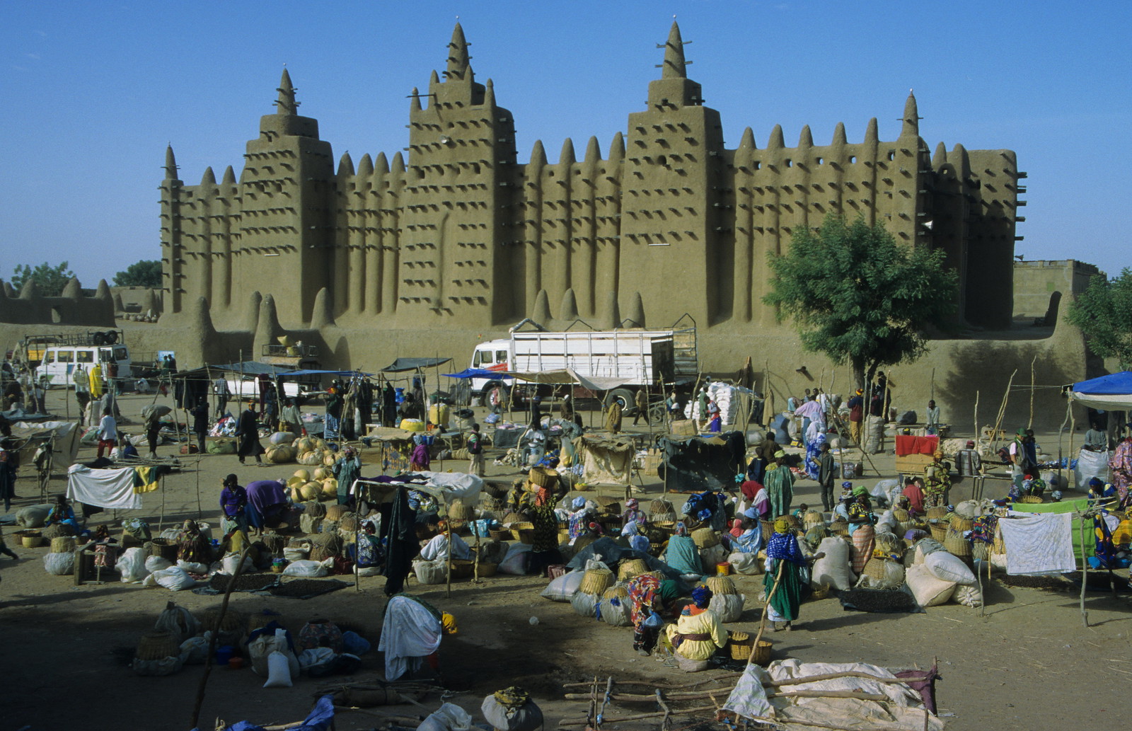 Chùm ảnh: Khám phá xứ sở Mali huyền bí năm 1998