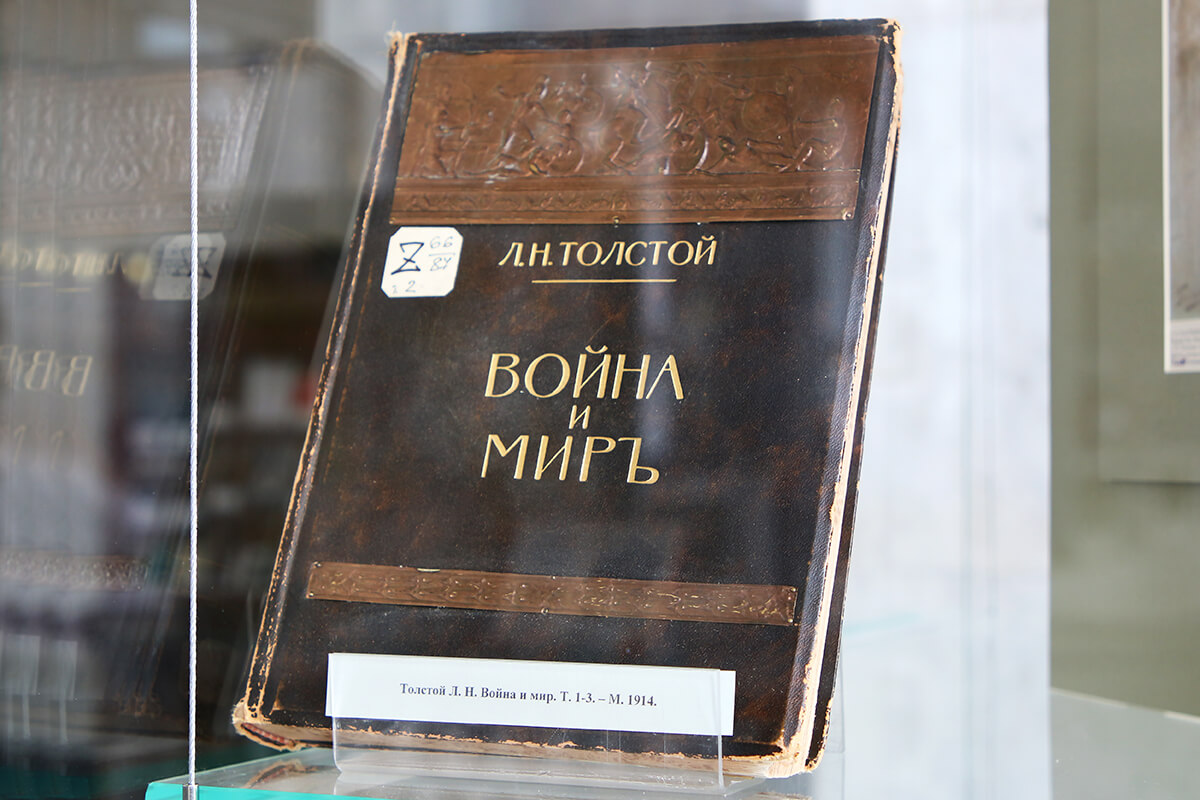 Điểm danh những tác phẩm vĩ đại nhất của nền văn học Nga
