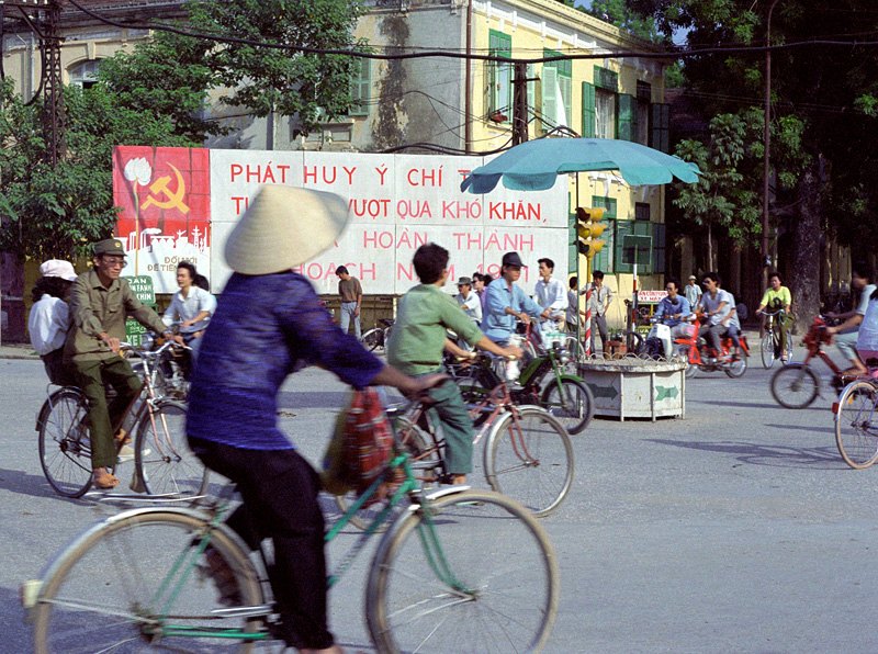 Những bức hình đặc biệt về thủ đô Hà Nội năm 1991