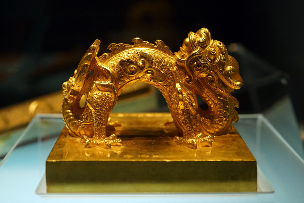 Chùm ảnh: Những bảo ấn bằng vàng khối của triều Nguyễn ở Việt Nam