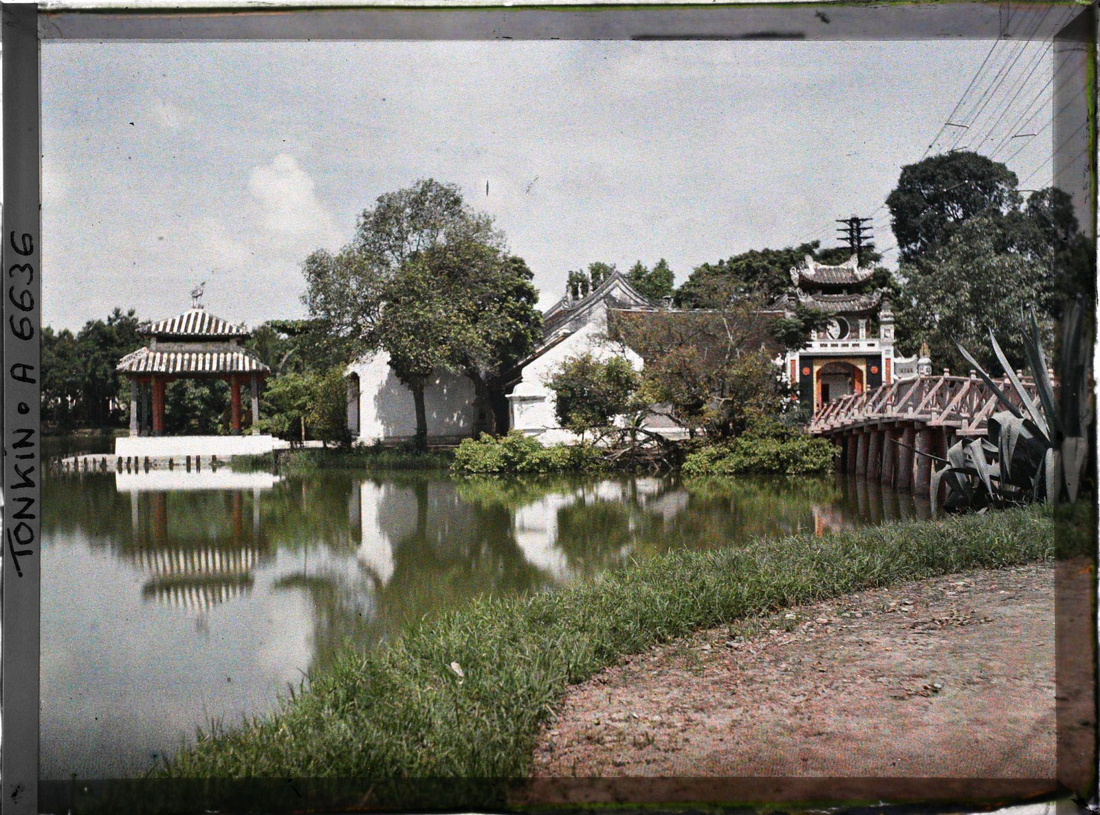 Diện mạo khác lạ của hồ Hoàn Kiếm và đền Ngọc Sơn trong ảnh màu 1915