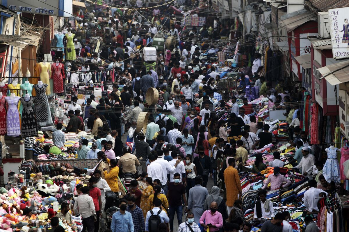 Thế khó của Ấn Độ khi trở thành quốc gia đông dân nhất thế giới
