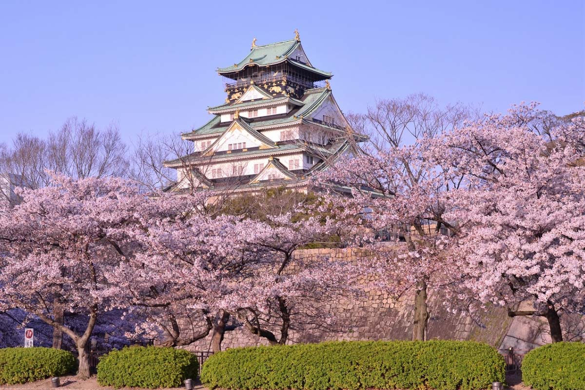 Chùm an13 lâu đài nguy nga nhất Nhật Bản