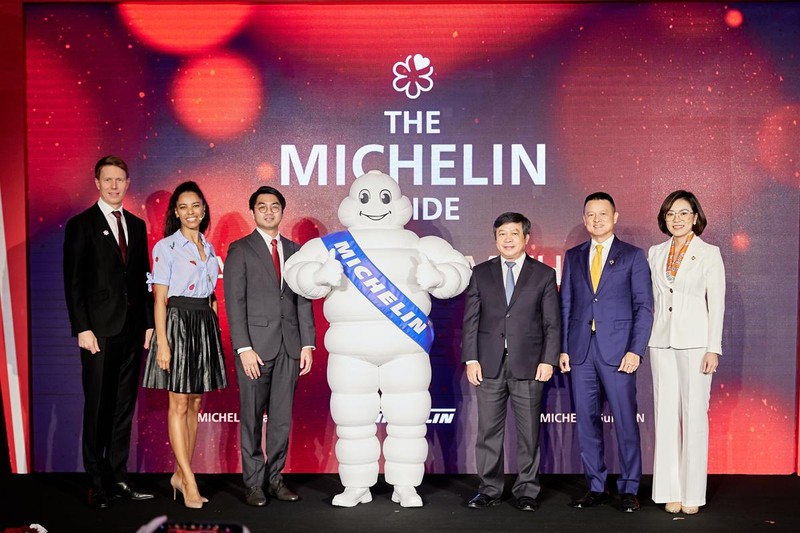 Cẩm nang Michelin: Một dạng của chủ nghĩa tiêu dùng độc hại phương Tây
