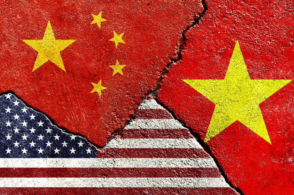 Thách thức và cơ hội của Việt Nam giữa cạnh tranh chiến lược Mỹ – Trung