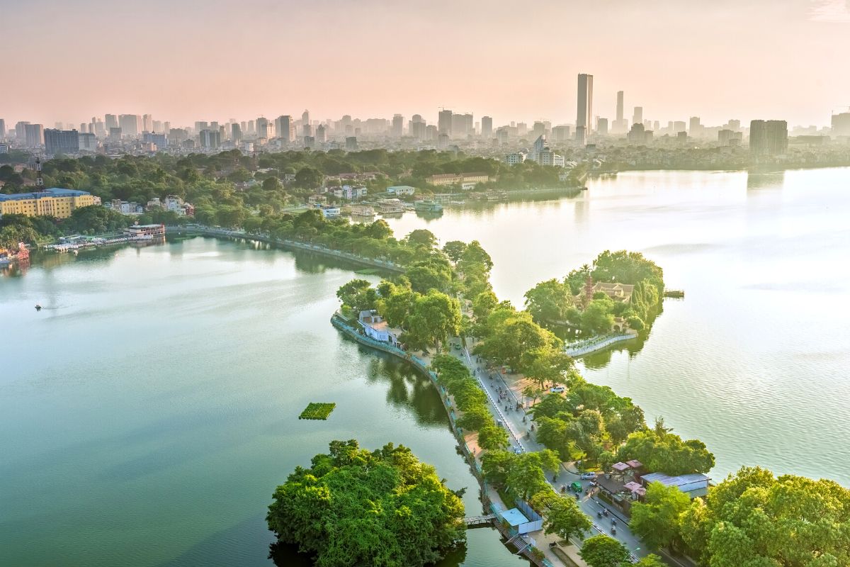 Việt Nam cần làm gì để có thể giàu bền vững?