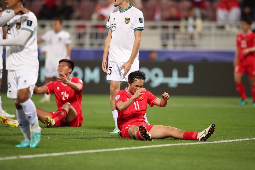Thực trạng ‘thấp bé nhẹ cân’ và giấc mơ xa vời của bóng đá Việt Nam