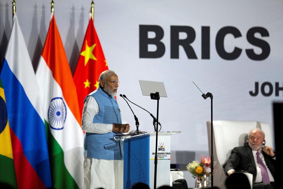 Ấn Độ trước ngã ba quyền lực: Sức ép từ Mỹ và kỳ vọng ở BRICS
