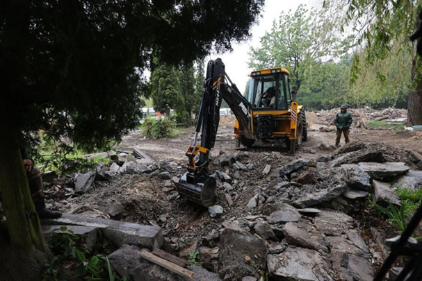 Ukraine khai quật mộ chiến sĩ Hồng quân: Sự sụp đổ của các giá trị đạo đức cuối cùng?