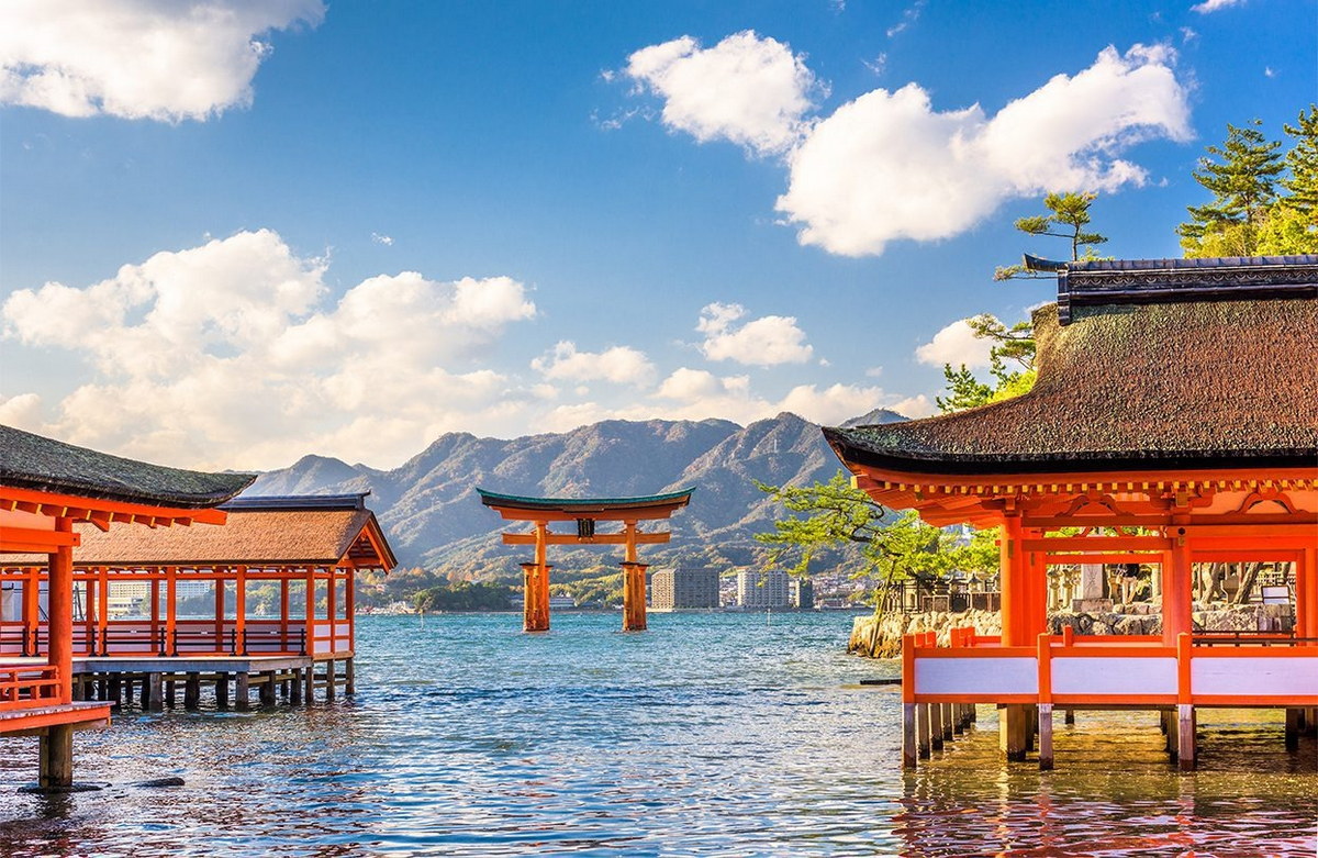 Chùm ảnh: Itsukushima – đền trên mặt biển đẹp nhất Nhật Bản