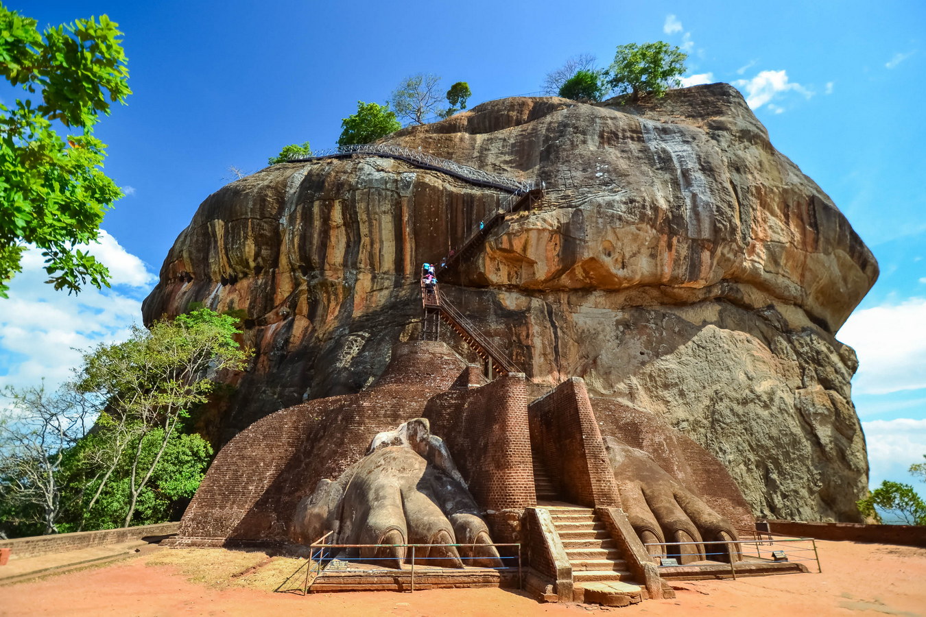 Chùm ảnh: Sigiriya – khối đá khổng lồ hình sư tử ở Sri Lanka
